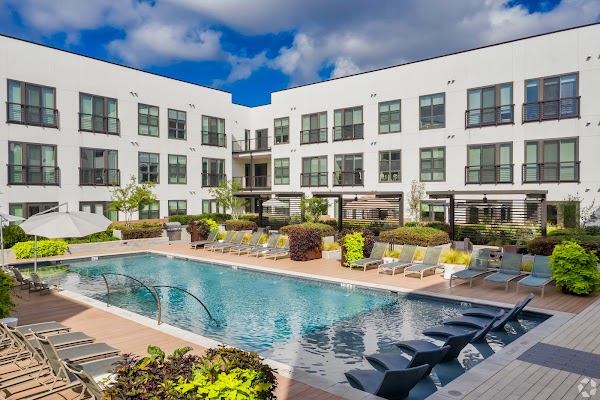 Harvest Lofts at the Dallas Farmers Market apartments in Dallas TX