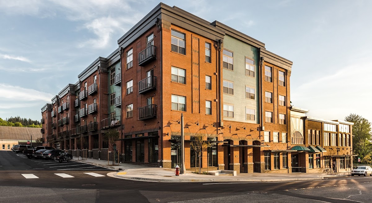 Fairhaven Harbor apartments in Bellingham, WA