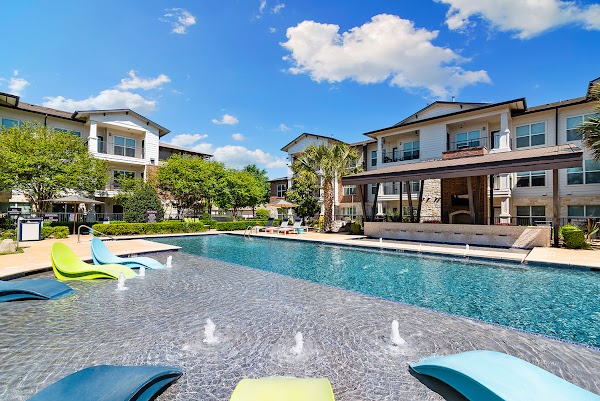 Cortland Onion Creek apartments in Austin TX