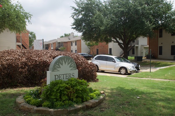 Peters Colony Apartments apartments in Addison, TX