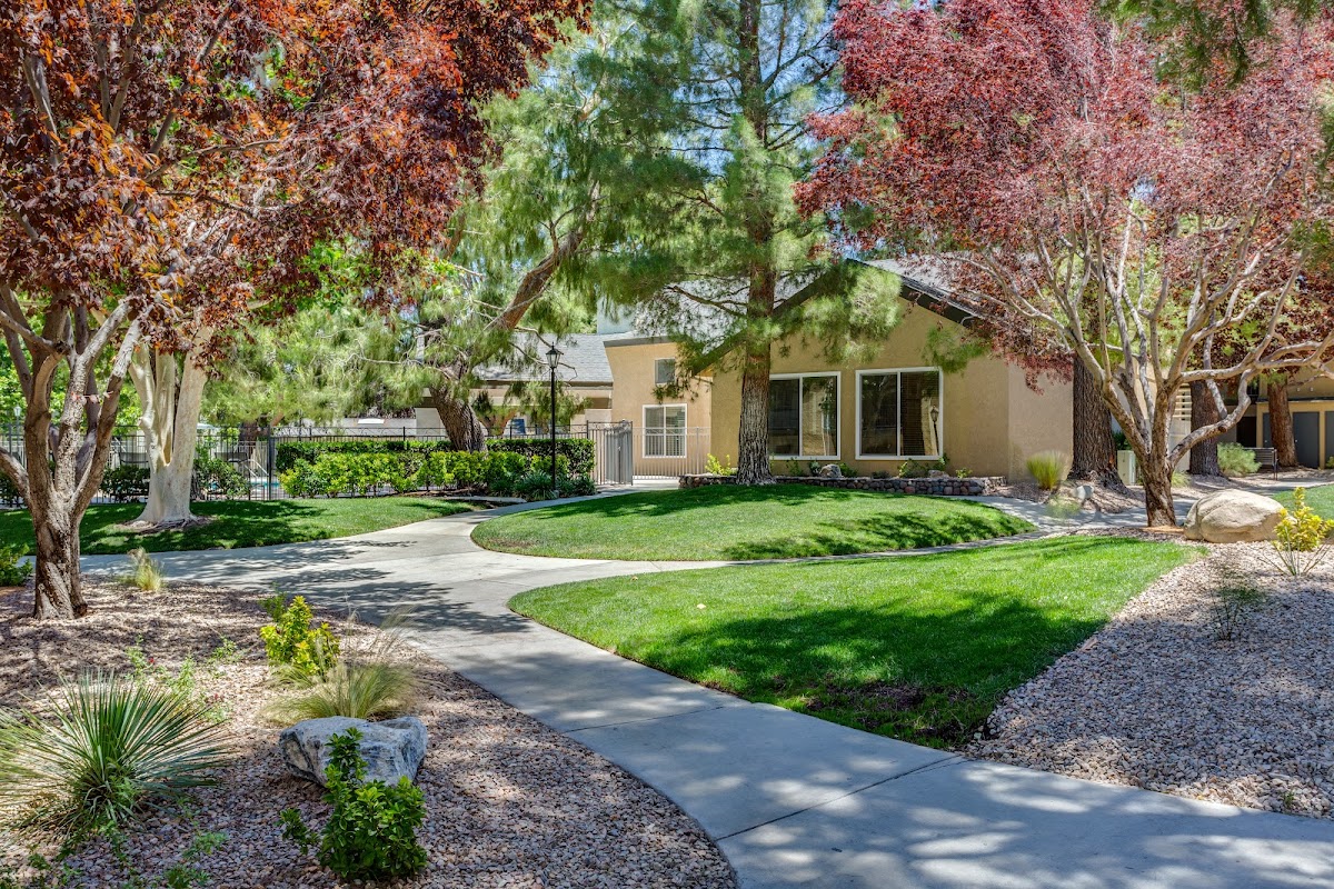 Mountain Vista apartments in Victorville, CA