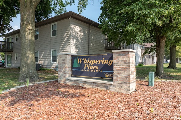 Whispering Pines Apartment Homes apartments in Springfield, IL