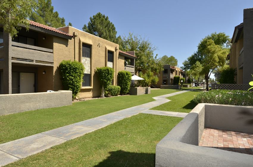 Shadow Ridge Apartments apartments in Scottsdale AZ