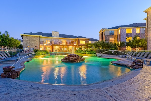 Aspire McKinney Ranch apartments in Addison, TX
