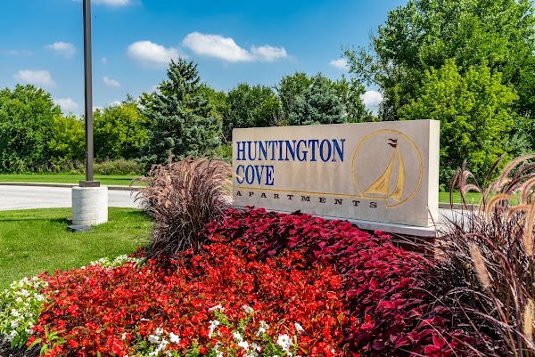 Huntington Cove Apartments apartments in Merrillville, IN