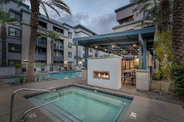 Lakeside Drive Apartments apartments in Tempe AZ