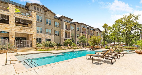 Hickory Creek Ranch Apartments apartments in Addison, TX