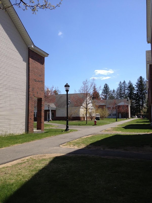 Evergreen Village apartments in Agawam, MA