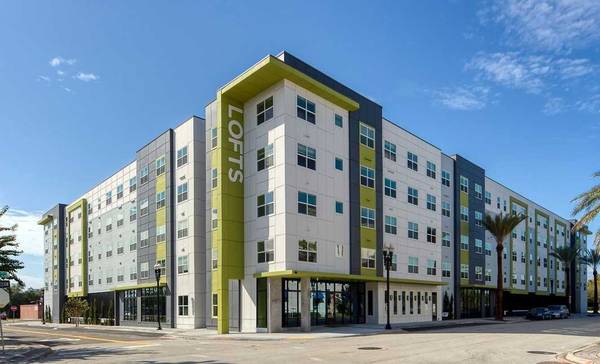 Lofts at Monroe apartments in Jacksonville FL