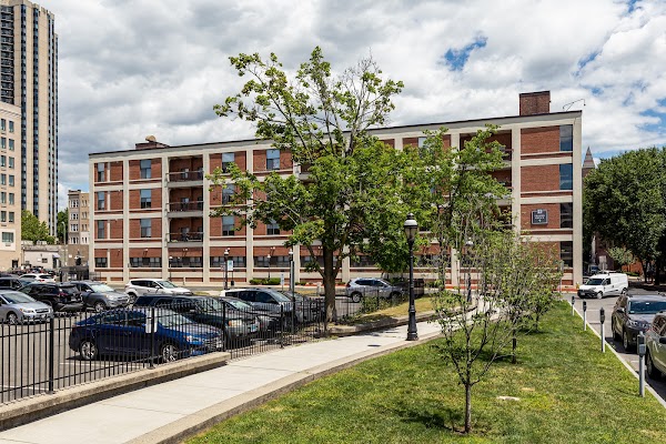 Stockbridge Court Apartments apartments in Springfield, MA