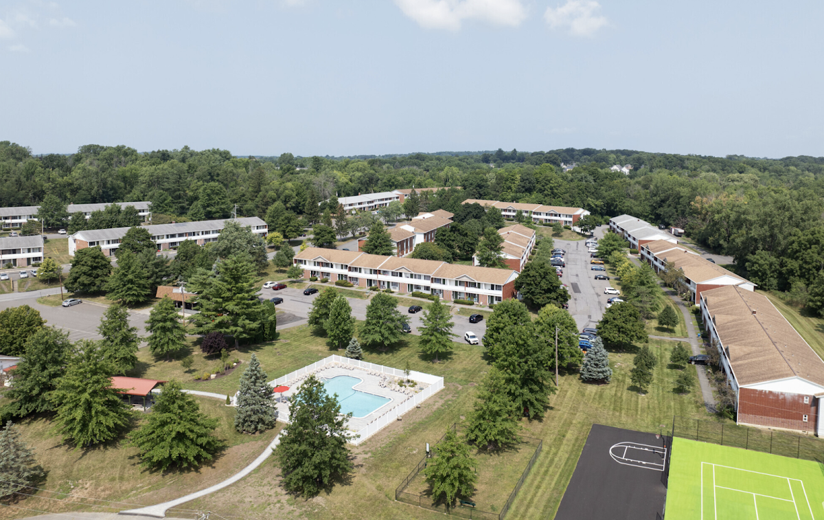 Parkside Apartments At North Colonie apartments in Watervliet, NY