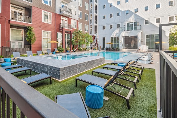 AMLI Denargo Market apartments in Denver CO