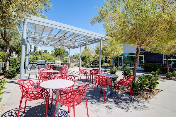 Zerzura Apartments apartments in Las Vegas NV