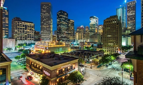 500 Crawford Downtown Apartments apartments in Houston TX