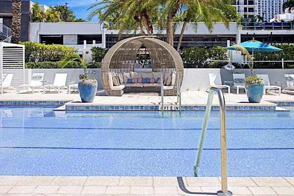 Miro Brickell apartments in Miami FL