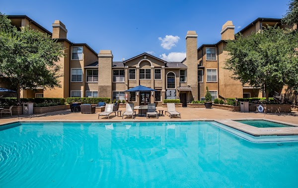 The Courts at Preston Oaks apartments in Addison, TX