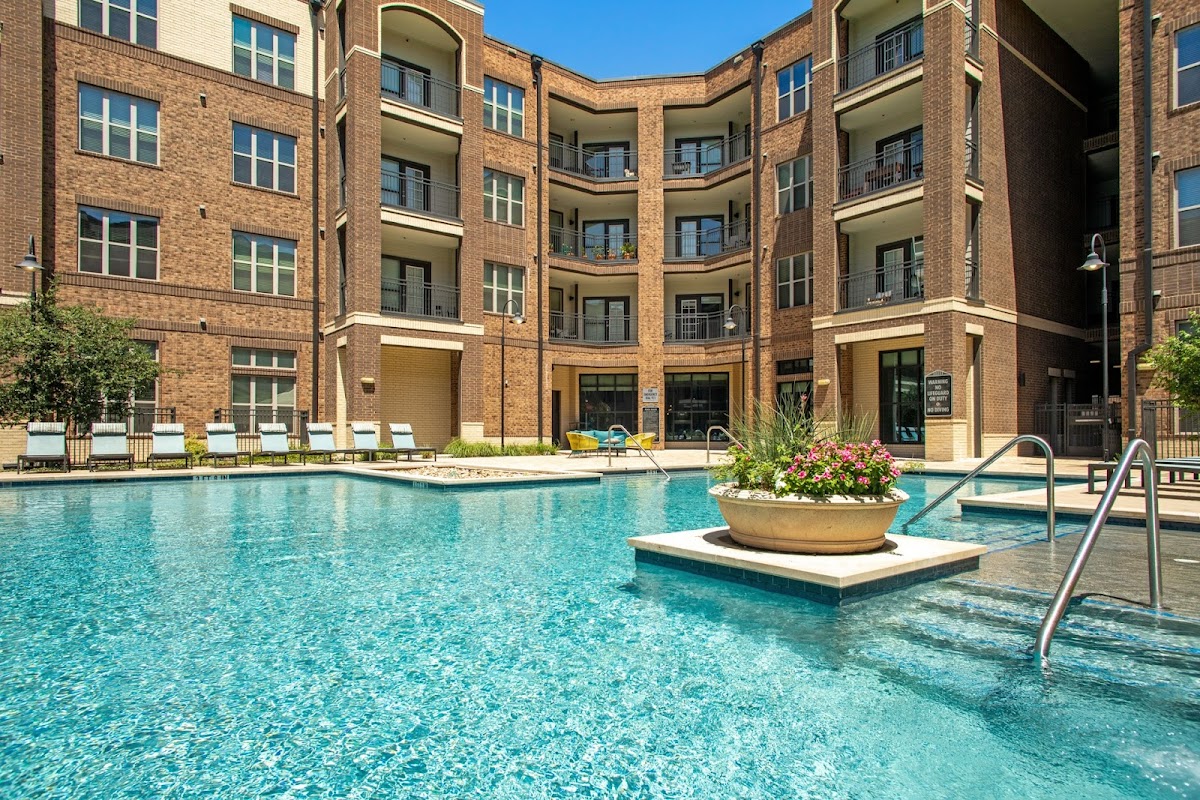Bell Frisco Market Center Apartments apartments in Frisco, TX