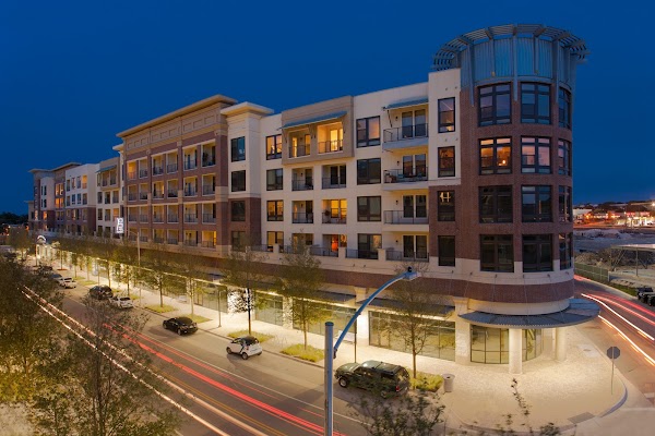 Bell South Shore apartments in Austin TX