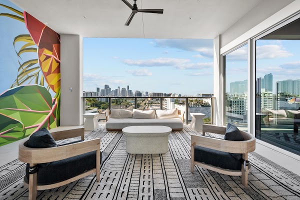 Cortland Midtown Miami apartments in Miami FL