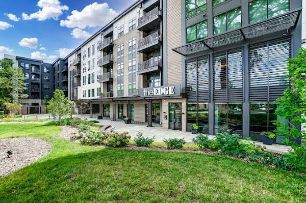 The Edge South End apartments in Charlotte NC