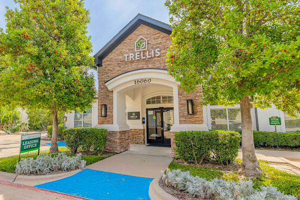 TRELLIS NORTH DALLAS Apartments apartments in Addison, TX