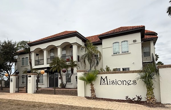 Las Misiones Apartment Homes apartments in Mission, TX