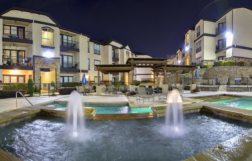 Vail Village Apartments apartments in Dallas, TX