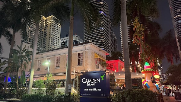 Camden Brickell Apartments apartments in Miami FL