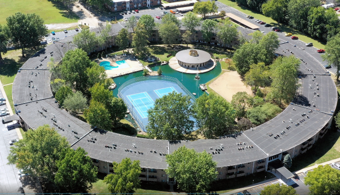 The Columns Apartments apartments in Springfield, MO