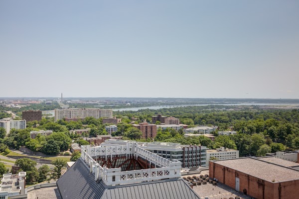 Tellus Apartments apartments in Arlington VA